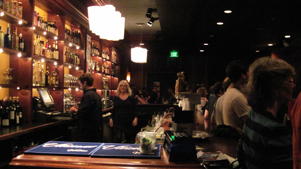bar1.jpg