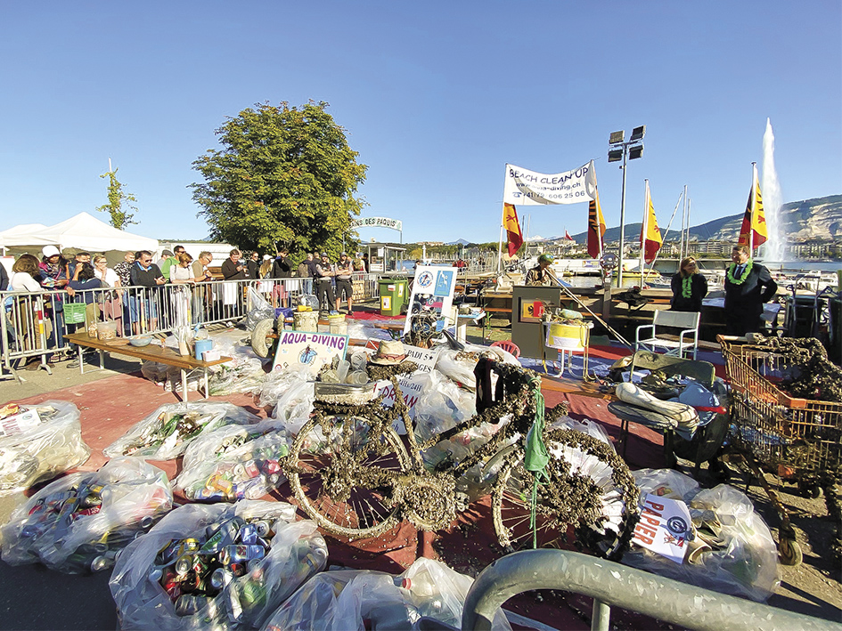 Nettoyage du lac : 30 tonnes de déchets en 30 ans